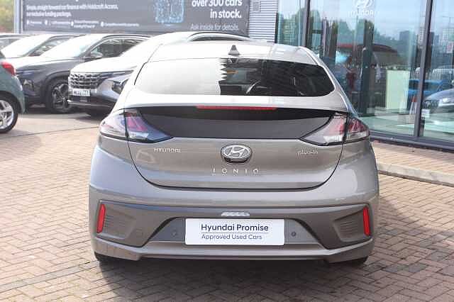 Hyundai IONIQ 1.6 GDi Plug-in Hybrid Premium SE 5dr DCT Grey