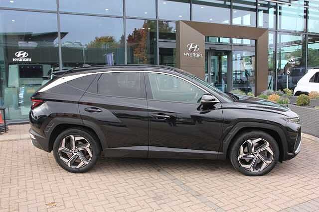 Hyundai TUCSON 1.6 TGDi Hybrid 230 Ultimate 5dr 2WD Auto Black
