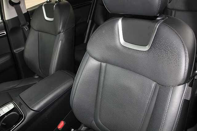 Hyundai TUCSON 1.6 TGDi Hybrid 230 Ultimate 5dr 2WD Auto Black