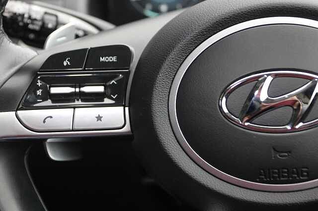 Hyundai TUCSON 1.6 TGDi Hybrid 230 Ultimate 5dr 2WD Auto Black