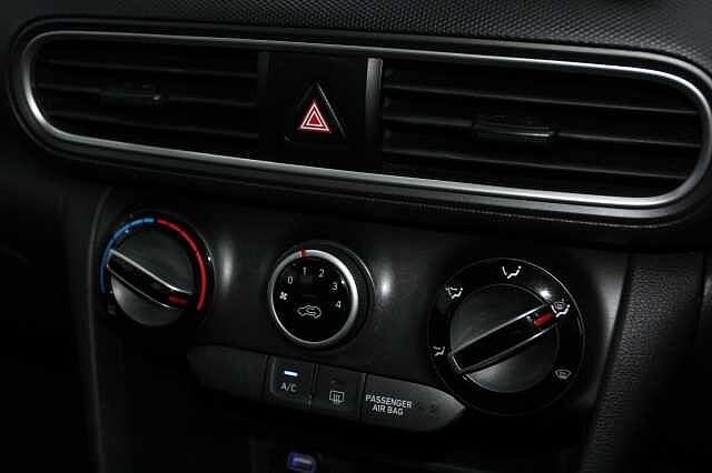 Hyundai Kona 1.0T GDi Play Edition 5dr