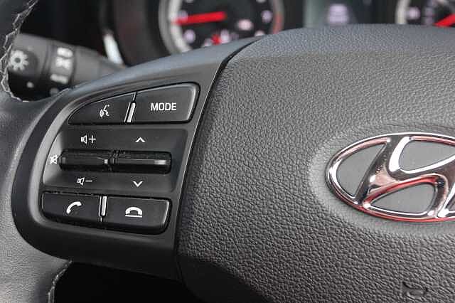 Hyundai I10 1.0 MPi SE Connect 5dr White