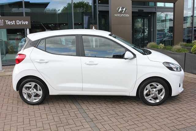 Hyundai I10 1.0 MPi SE Connect 5dr White