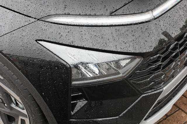 Hyundai BAYON 1.0 TGDi [90] Tech Line 5dr DCT Black
