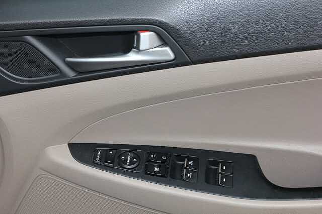 Hyundai Tucson 1.6 GDi Premium 5dr 2WD