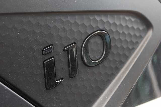 Hyundai I10 1.0 [63] Premium 5dr Auto [Nav] White