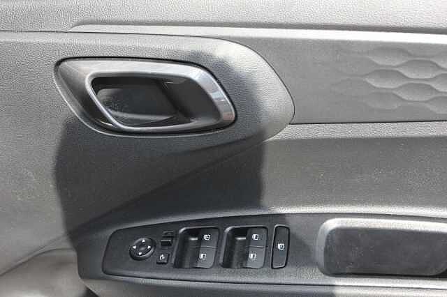 Hyundai I10 1.0 [63] Premium 5dr Auto [Nav] White