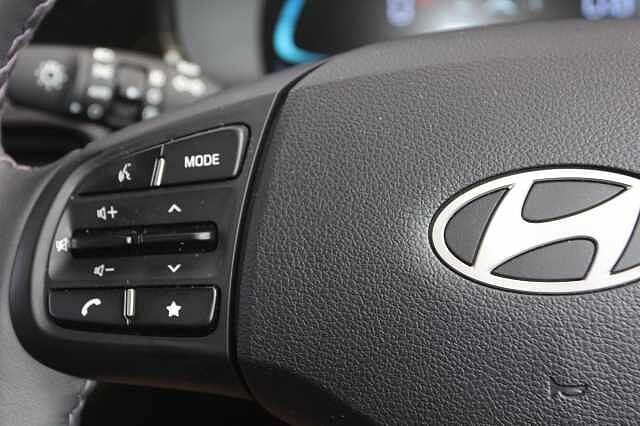 Hyundai I10 1.0 [63] Premium 5dr Auto [Nav] White