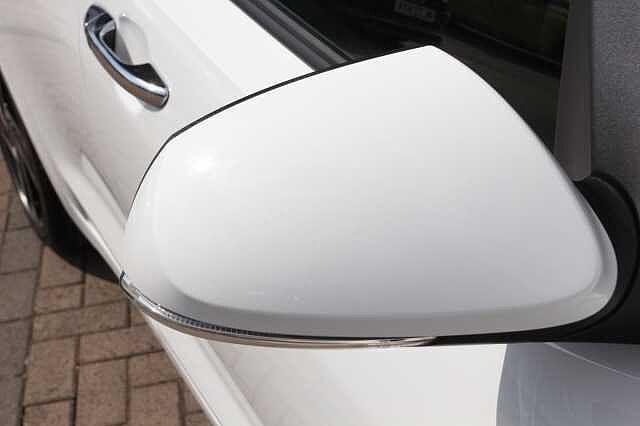 Hyundai I10 1.0 [63] Premium 5dr Auto [Nav] White