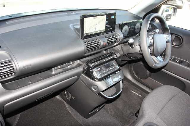 Hyundai INSTER 85kW 01 49kWh 5dr Auto White