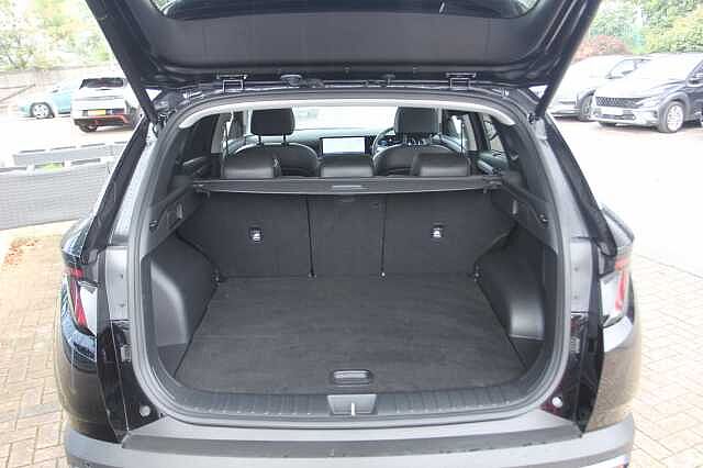 Hyundai TUCSON 1.6T Plug-in Hybrid Ultimate 5dr Auto Black