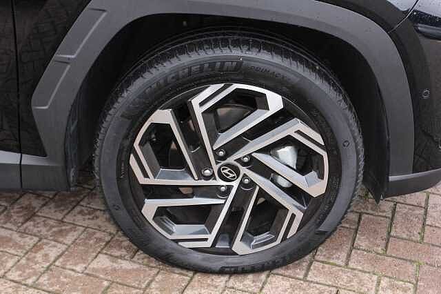 Hyundai TUCSON 1.6T Plug-in Hybrid Ultimate 5dr Auto Black
