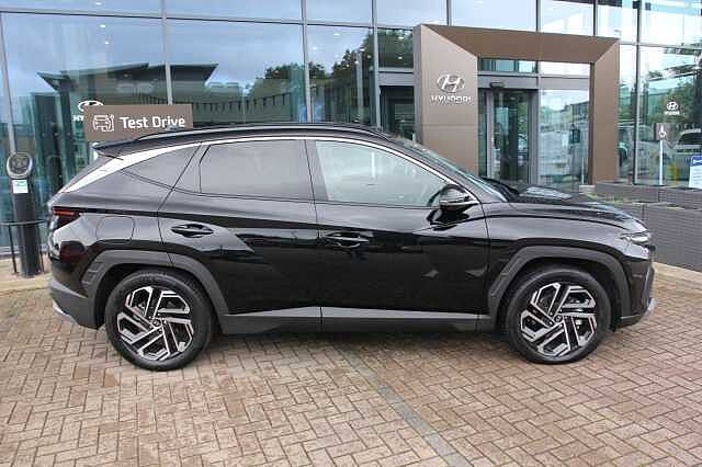 Hyundai TUCSON 1.6T Plug-in Hybrid Ultimate 5dr Auto Black