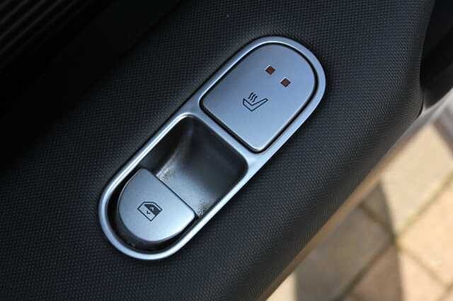 Hyundai Ioniq 6 168kW Premium 77kWh 4dr Auto