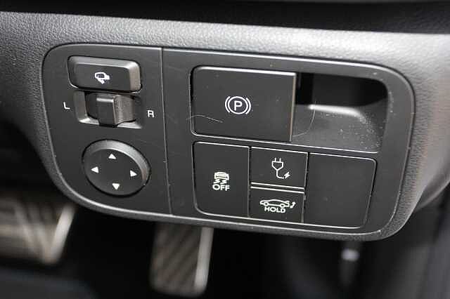 Hyundai Ioniq 6 168kW Premium 77kWh 4dr Auto