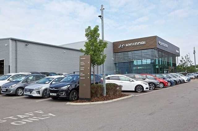 Hyundai TUCSON 1.6T Hybrid Ultimate 5dr Auto Silver
