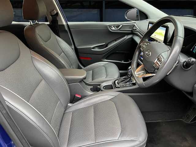 Hyundai IONIQ 1.6 GDi Hybrid Premium SE 5dr DCT Blue