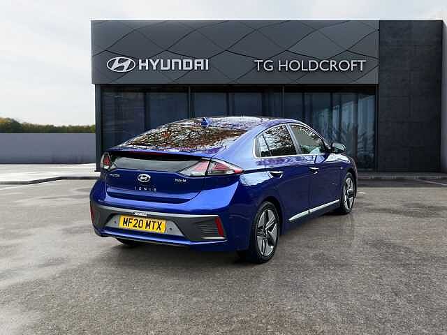 Hyundai Ioniq 1.6 GDi Hybrid Premium SE 5dr DCT