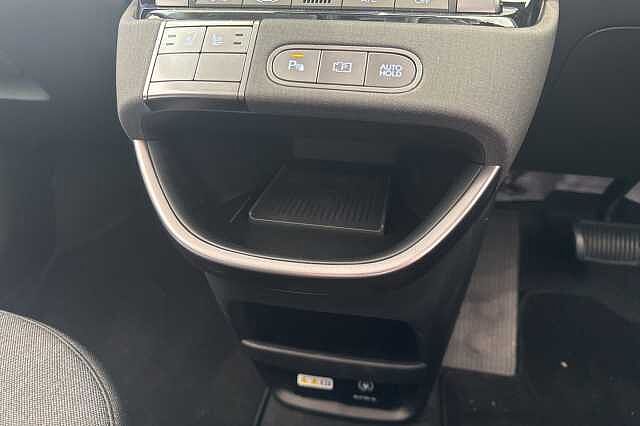 Hyundai INSTER 85kW 02 49kWh 5dr Auto Black