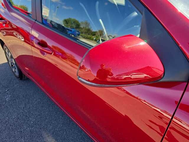 Hyundai I10 Advance [Nav] 1.0 MPi (63ps) Dragon Red