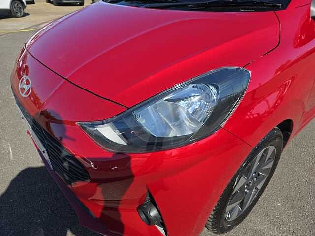 Hyundai I10 Advance [Nav] 1.0 MPi (63ps) Dragon Red