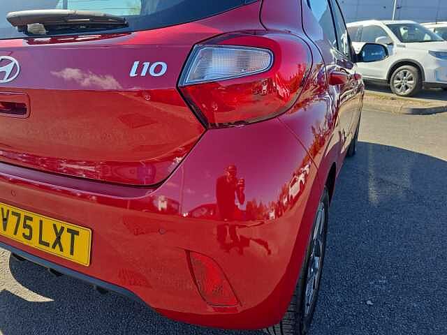 Hyundai I10 Advance [Nav] 1.0 MPi (63ps) Dragon Red