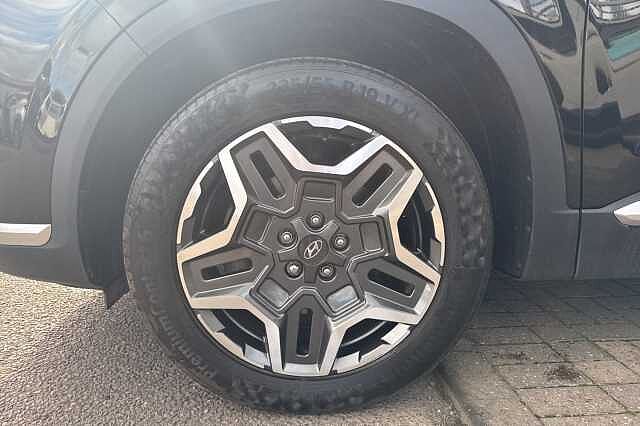 Hyundai SANTA FE 1.6 TGDi Plug-in Hybrid Premium 5dr 4WD Auto Black
