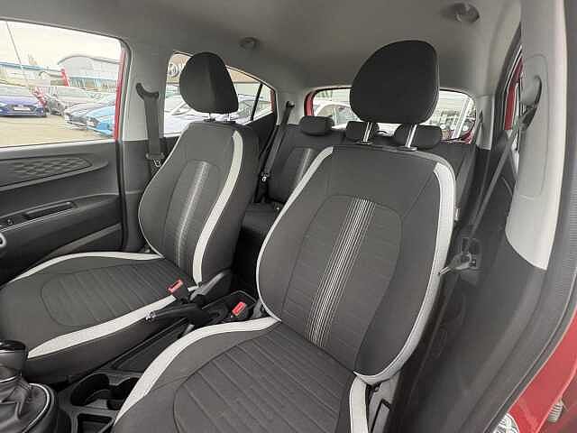 Hyundai I10 Advance [Nav] 1.0 MPi (63ps) Dragon Red