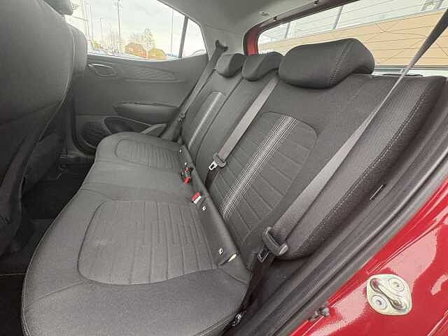 Hyundai I10 Advance [Nav] 1.0 MPi (63ps) Dragon Red
