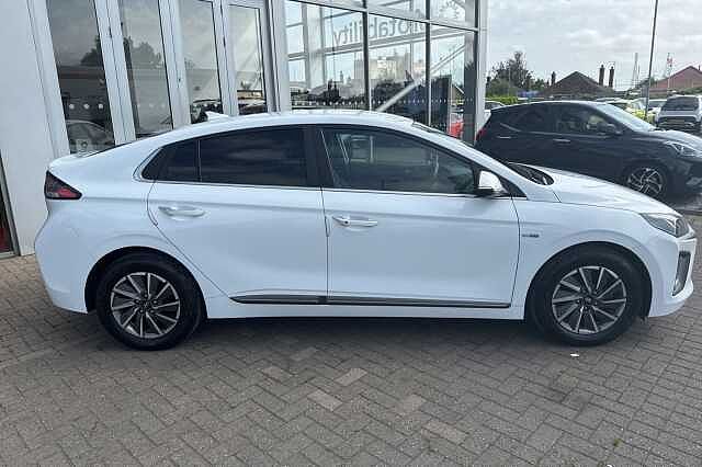 Hyundai IONIQ 100kW Premium 38kWh 5dr Auto