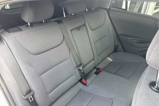 Hyundai IONIQ 100kW Premium 38kWh 5dr Auto
