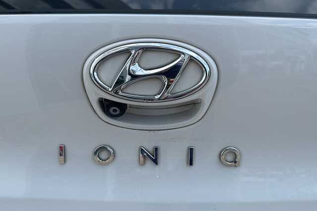 Hyundai IONIQ 100kW Premium 38kWh 5dr Auto