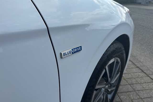 Hyundai IONIQ 100kW Premium 38kWh 5dr Auto