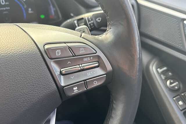 Hyundai IONIQ 100kW Premium 38kWh 5dr Auto