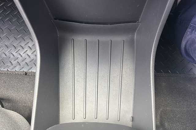 Hyundai IONIQ 100kW Premium 38kWh 5dr Auto