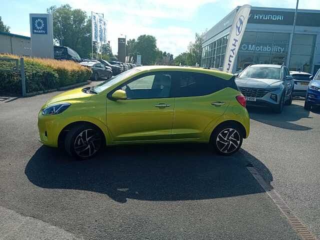 Hyundai I10 HATCHBACK 1.0 [63] Premium 5dr [Nav] Green