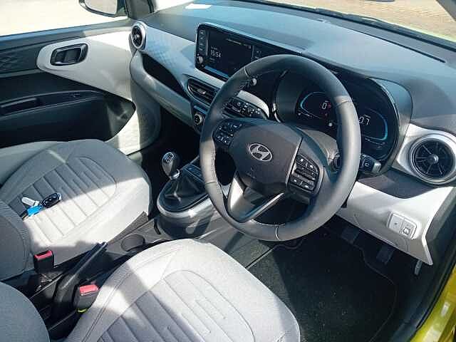 Hyundai I10 HATCHBACK 1.0 [63] Premium 5dr [Nav] Green