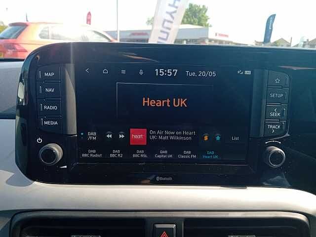 Hyundai I10 HATCHBACK 1.0 [63] Premium 5dr [Nav] Green