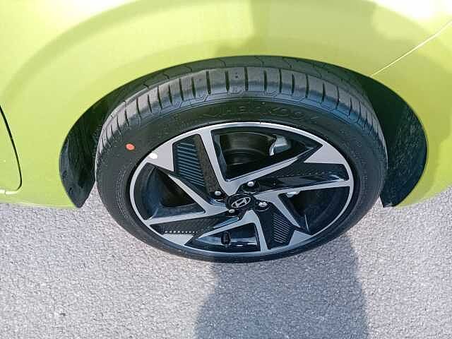 Hyundai I10 HATCHBACK 1.0 [63] Premium 5dr [Nav] Green