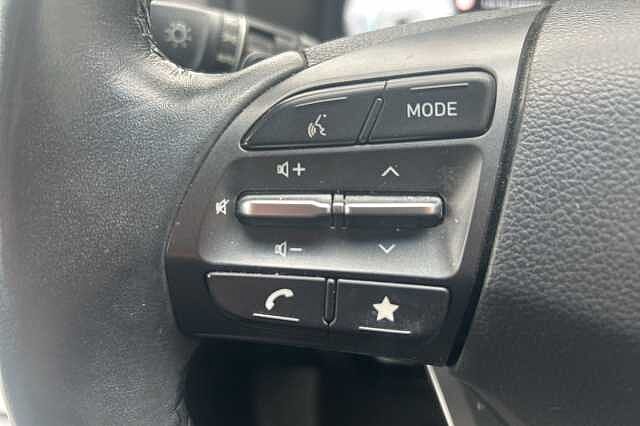 Hyundai KONA 150kW Premium 64kWh 5dr Auto Black