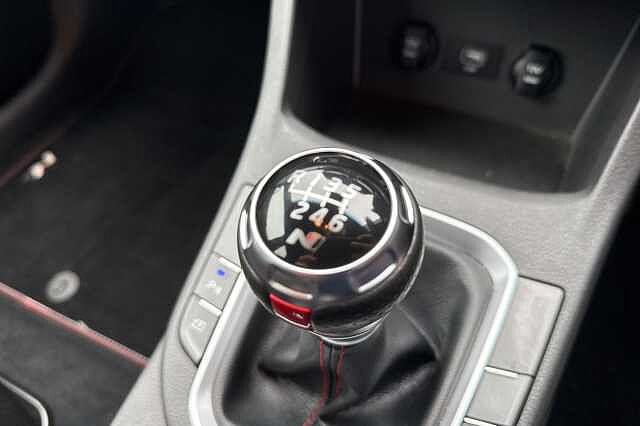 Hyundai i30 Fastback 1.5T GDi N Line 5dr