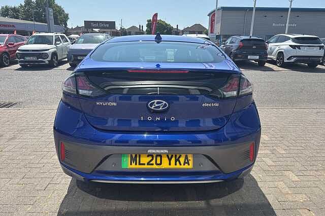 Hyundai IONIQ 100kW Premium 38kWh 5dr Auto