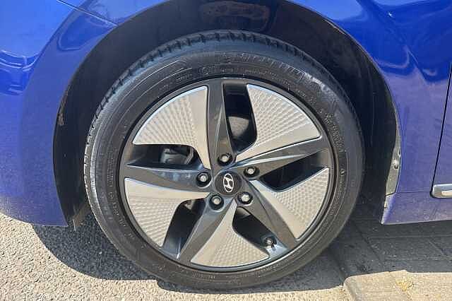 Hyundai IONIQ 100kW Premium 38kWh 5dr Auto