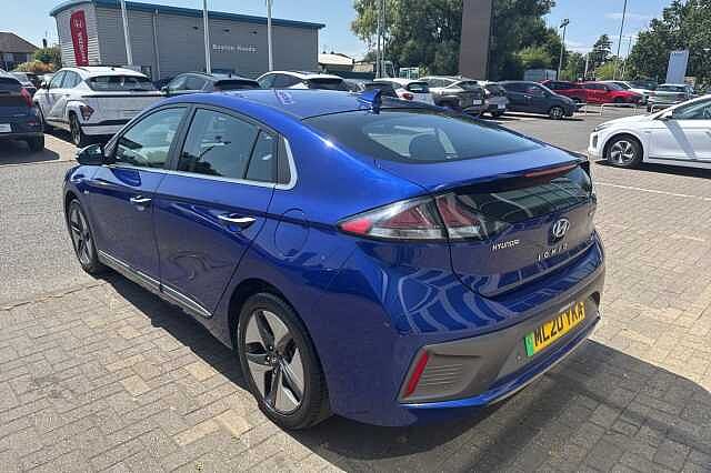 Hyundai IONIQ 100kW Premium 38kWh 5dr Auto