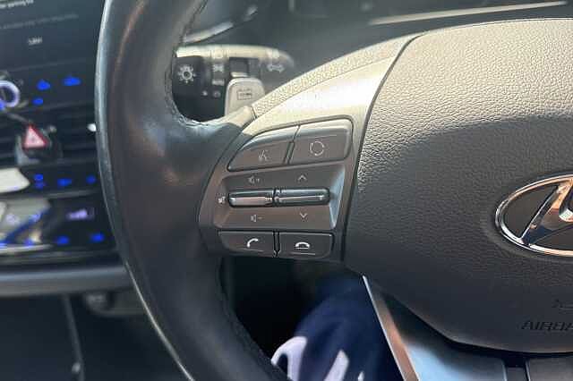 Hyundai IONIQ 100kW Premium 38kWh 5dr Auto