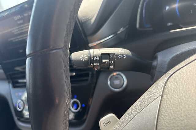 Hyundai IONIQ 100kW Premium 38kWh 5dr Auto