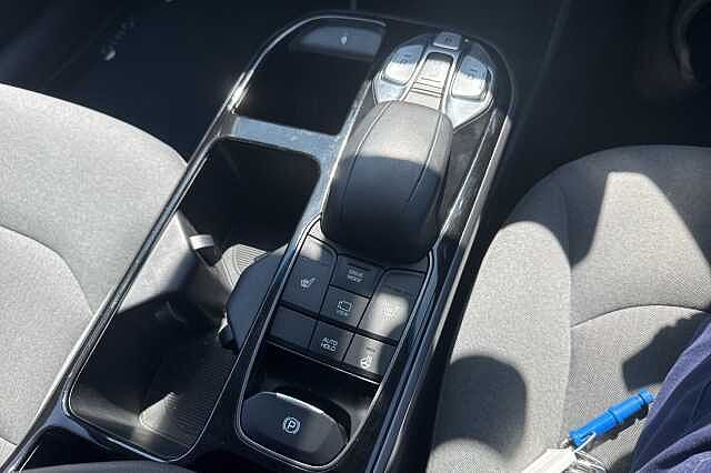 Hyundai IONIQ 100kW Premium 38kWh 5dr Auto