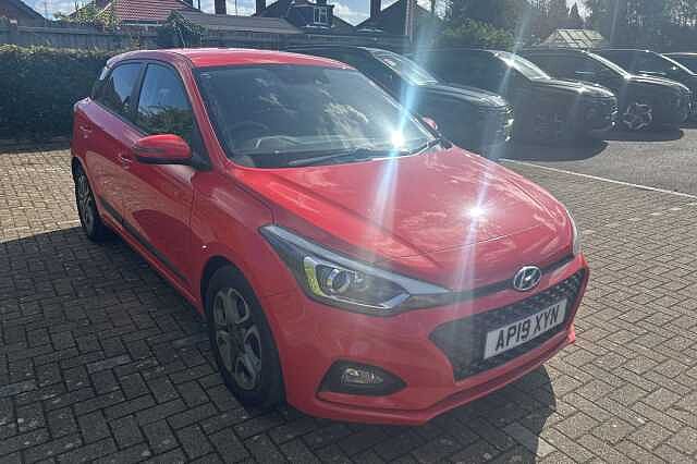 Hyundai I20 1.0 T-GDi Premium Nav 5dr Red