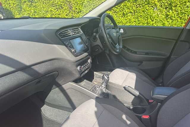 Hyundai I20 1.0 T-GDi Premium Nav 5dr Red