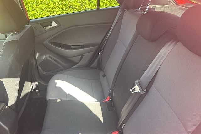 Hyundai I20 1.0 T-GDi Premium Nav 5dr Red